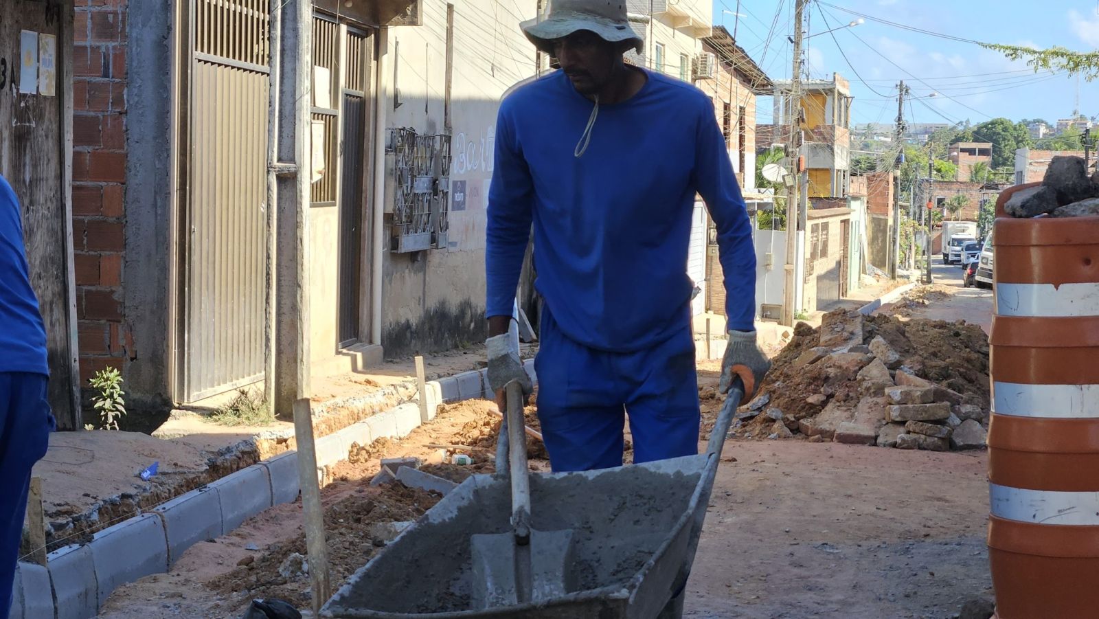Prefeitura avança com obras de urbanização na Rua Alagoas, no Engenho Novo